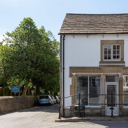 Beautifully Renovated Old Sweet Shop Villa Youlgreave Exterior photo